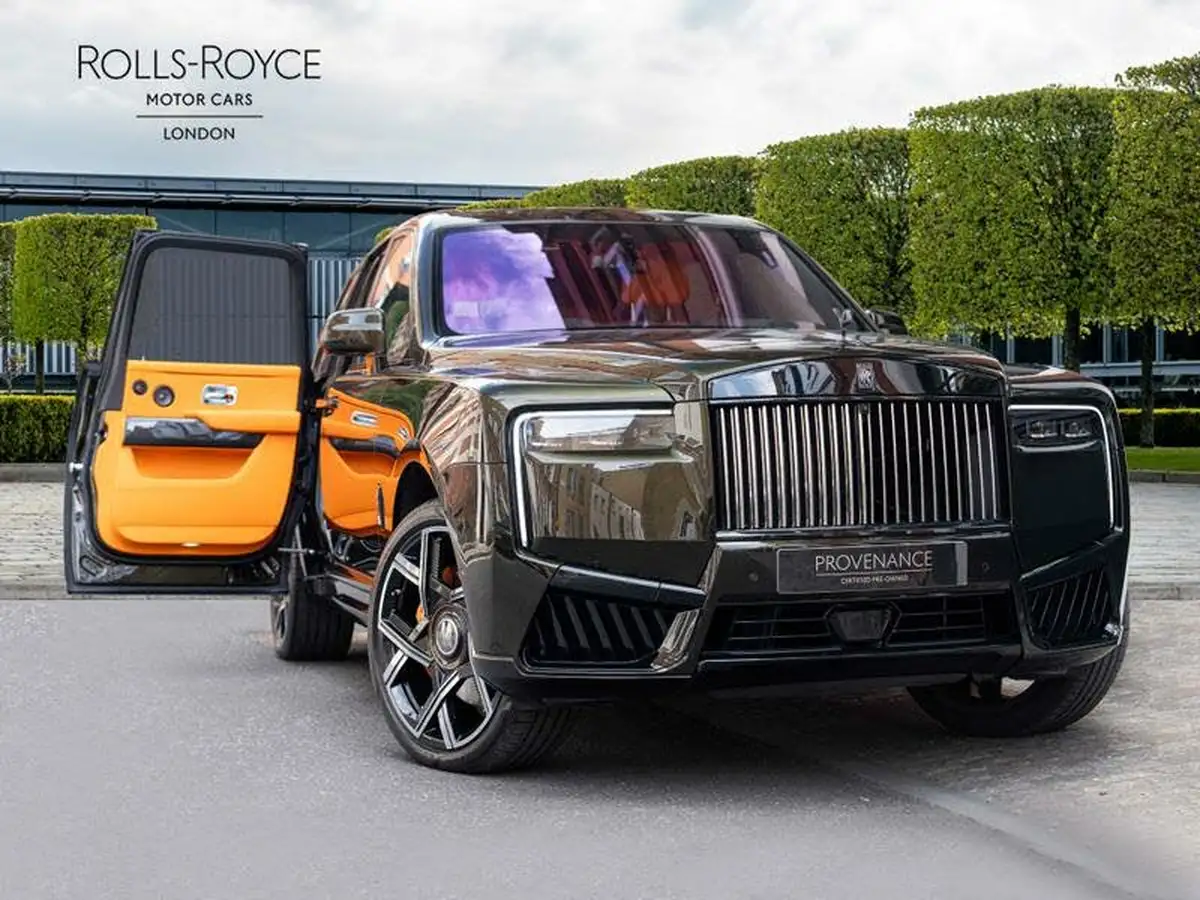2024-rolls-royce-cullinan-675-black-badge-big-6