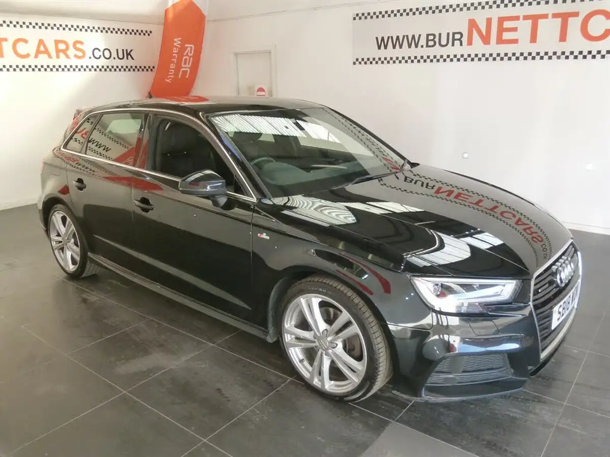2018-audi-a3-20-tfsi-quattro-s-line-sportback-5d-big-11