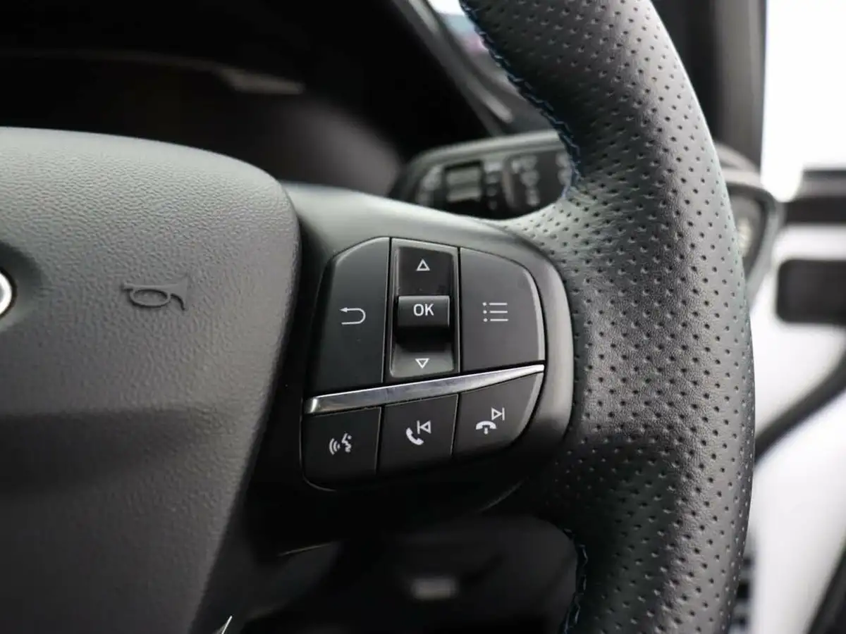 2020-ford-fiesta-15t-st-2-3d-big-16