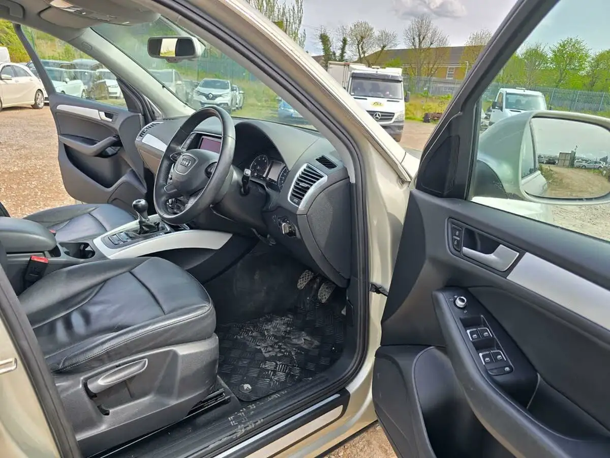 2013-audi-q5-20-quattro-se-180ps-big-28