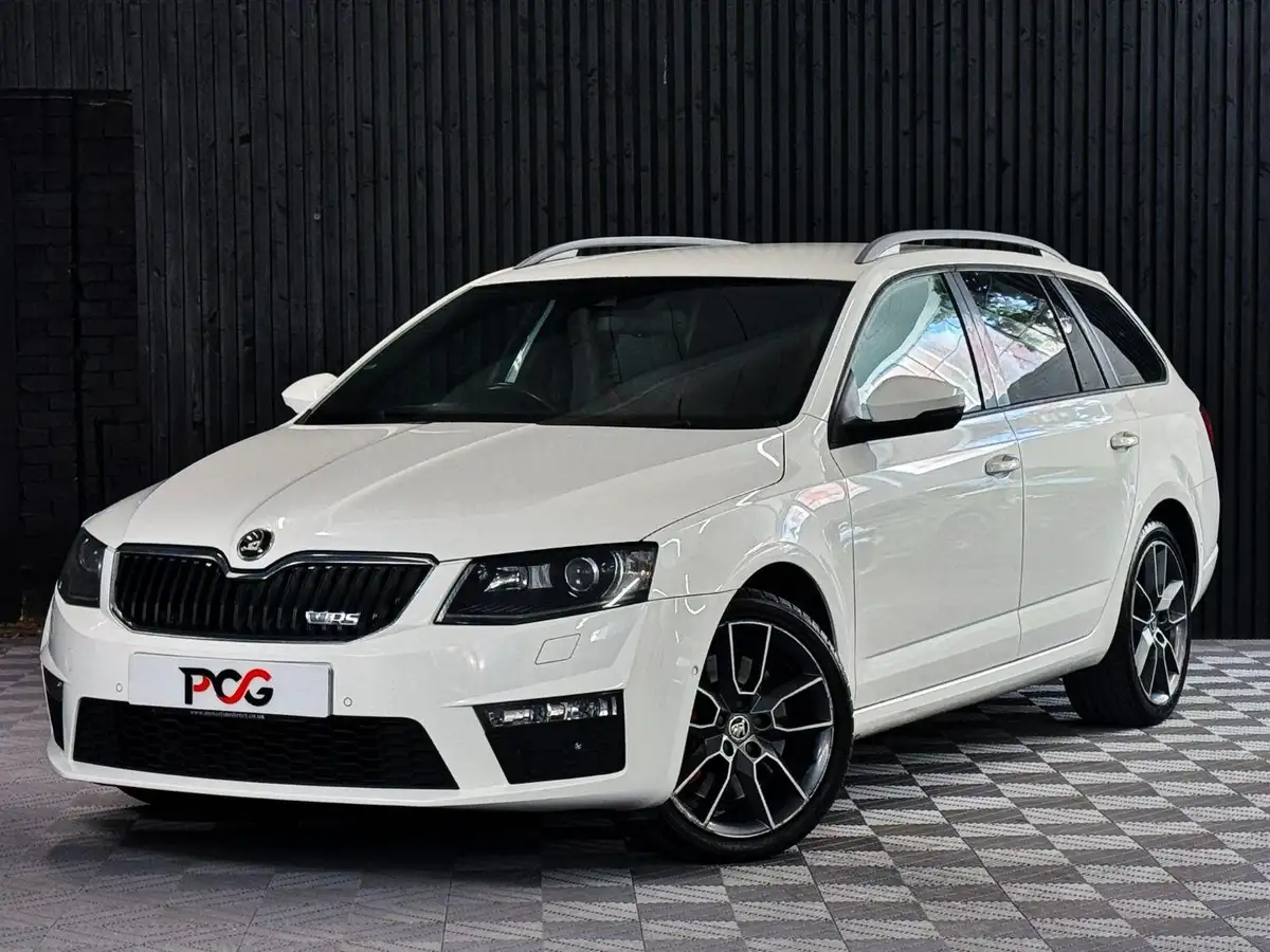 2014-skoda-octavia-20tdi-vrs-estate-dsg-big-11