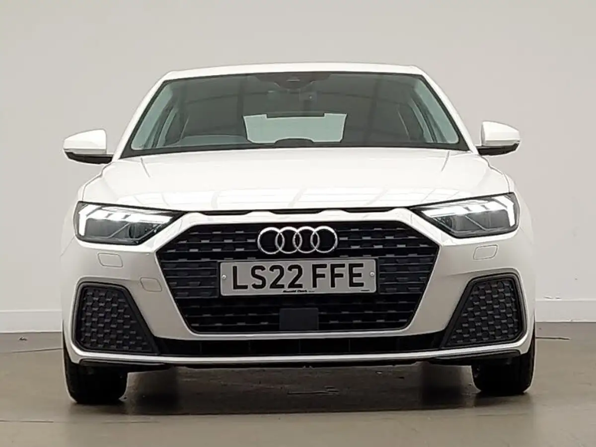 2022-audi-a1-10-25-tfsi-technik-big-11