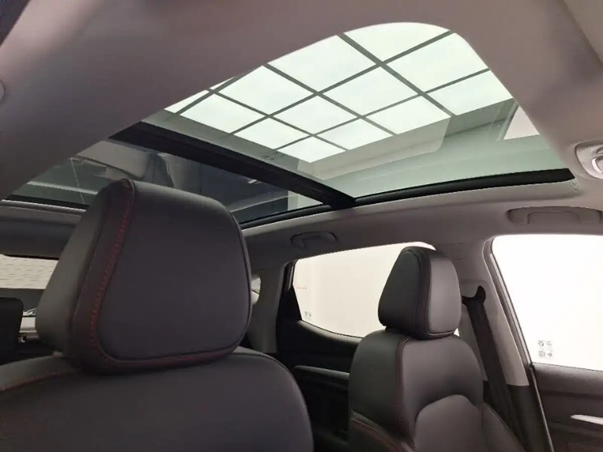 2023-mg-zs-suv-e-trophy-ev-156ps-long-range-big-14