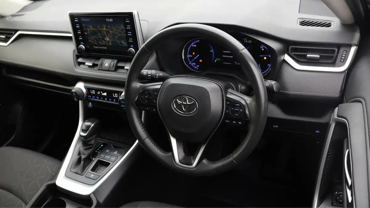 2021-toyota-rav4-25-vvt-i-design-215bhp-big-8