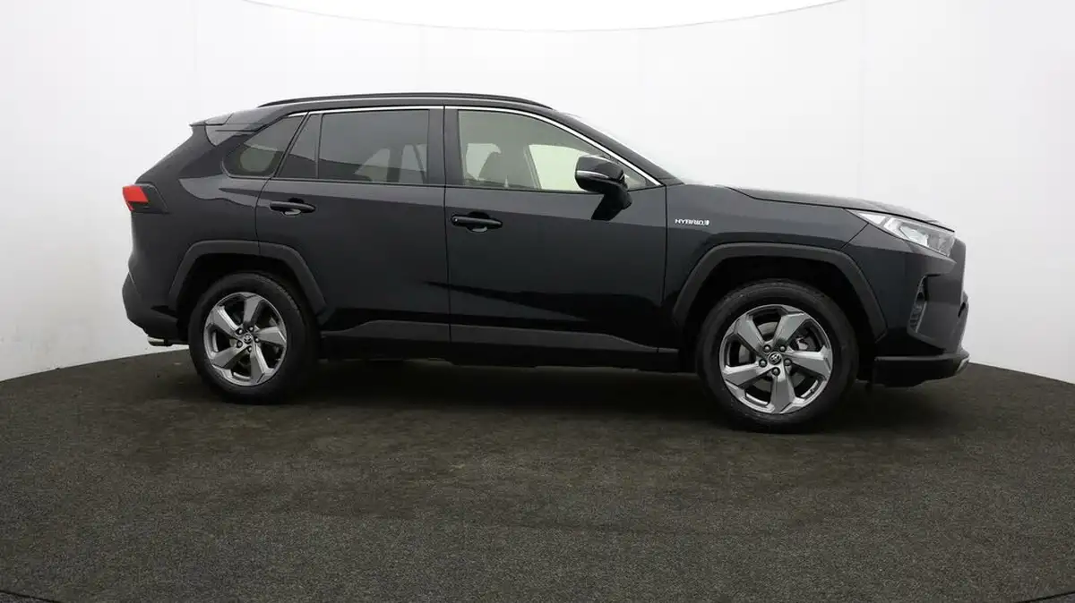 2021-toyota-rav4-25-vvt-i-design-215bhp-big-29