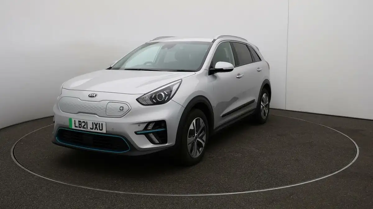 2021-kia-e-niro-ev-3-big-31
