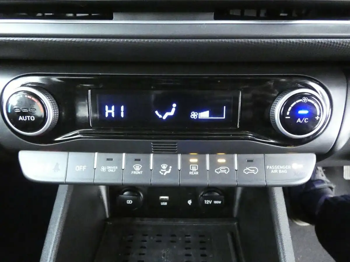 2021-hyundai-kona-16-gdi-premium-hybrid-big-12