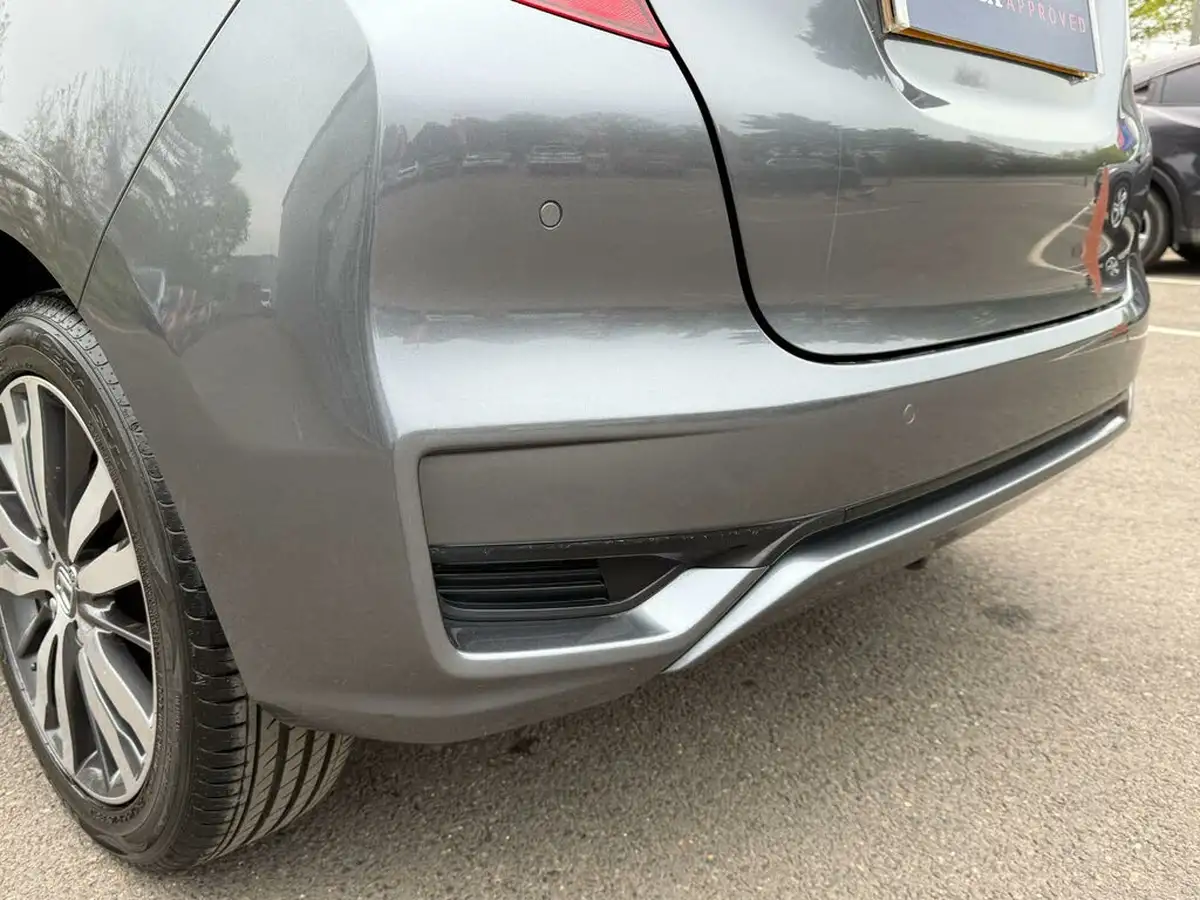 2019-honda-jazz-13-i-vtec-ex-navi-cvt-big-34