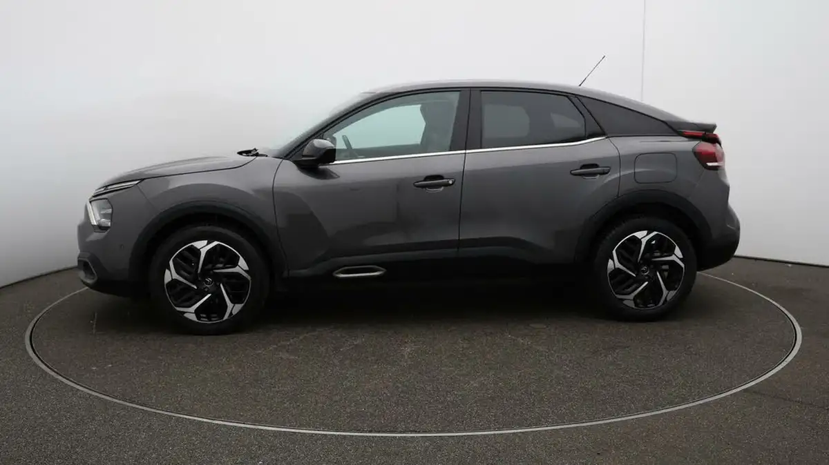 2022-citroen-c4-big-58