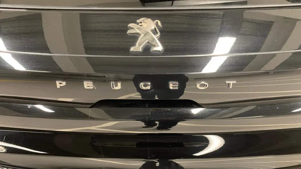 2022-peugeot-208-12-puretech-allure-100bhp-big-25