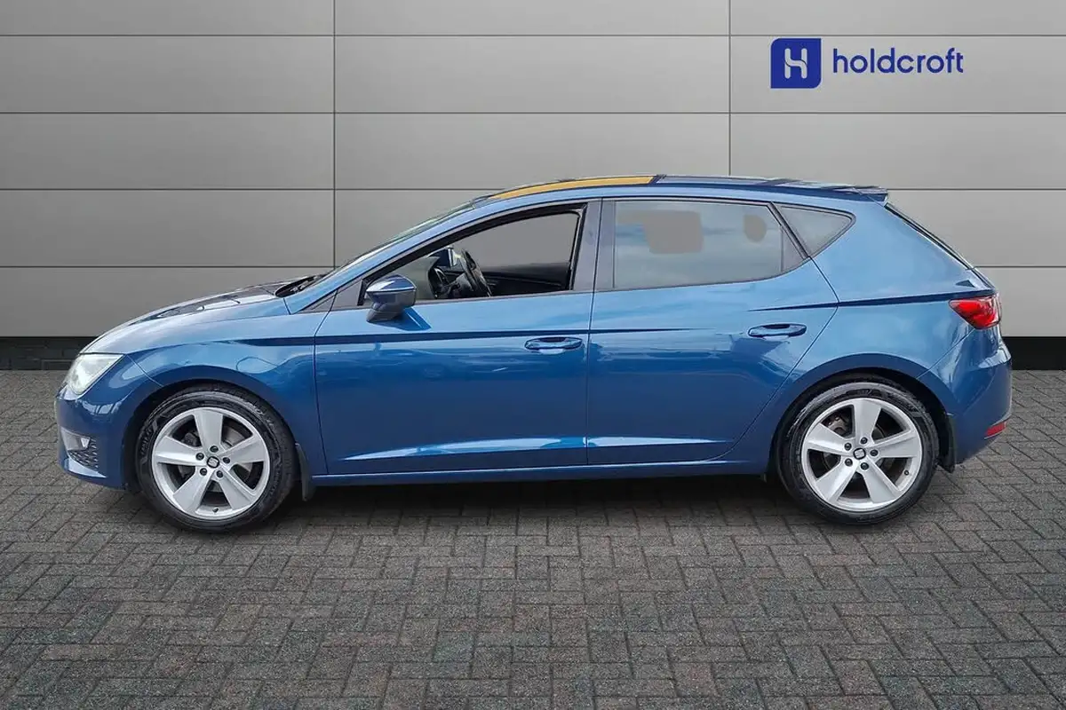 2016-seat-leon-14-fr-tech-pack-ecotsi-hatchback-5d-1395cc-big-5
