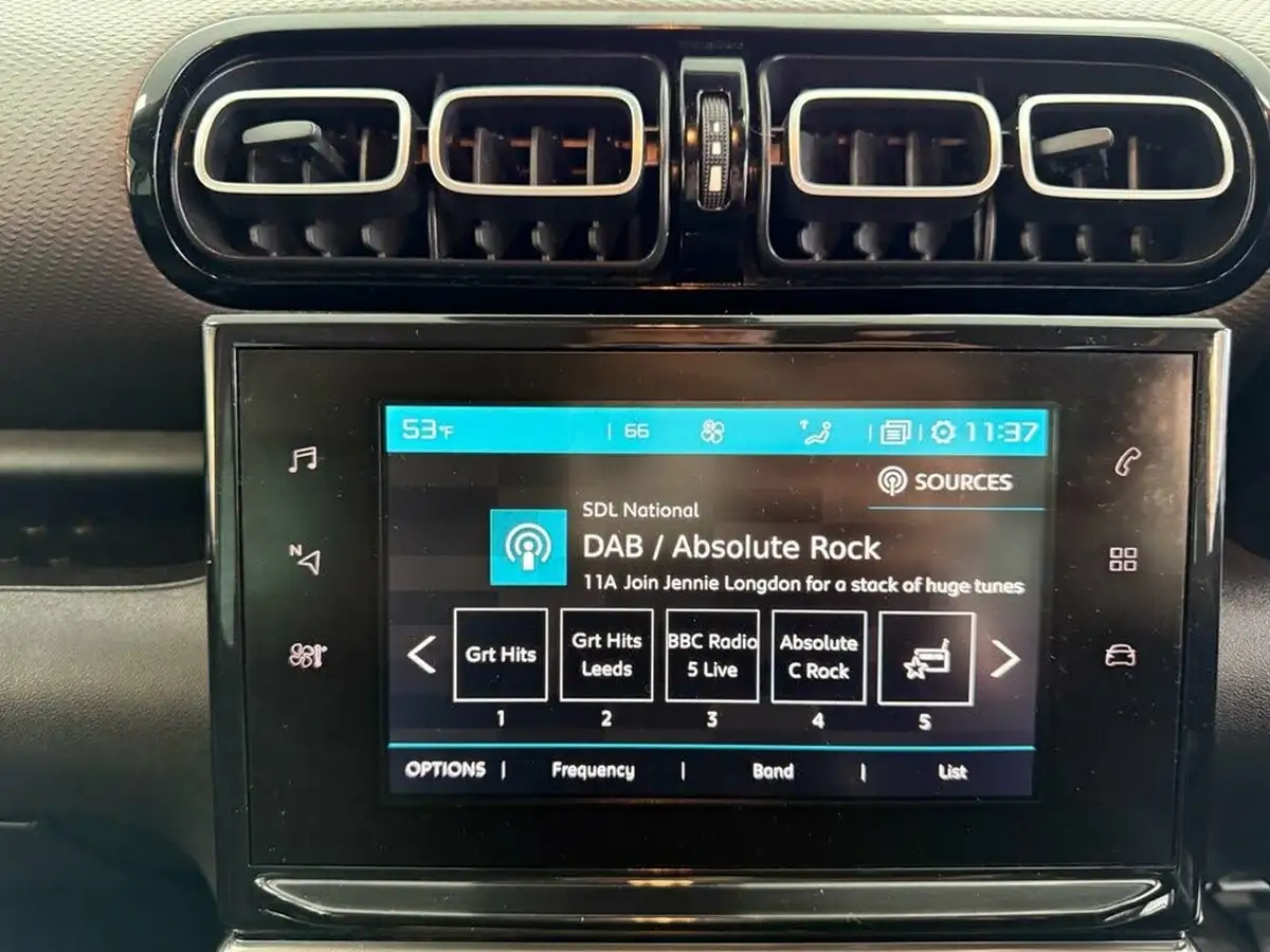 2018-citroen-c3-aircross-12-puretech-flair-130ps-ss-big-41