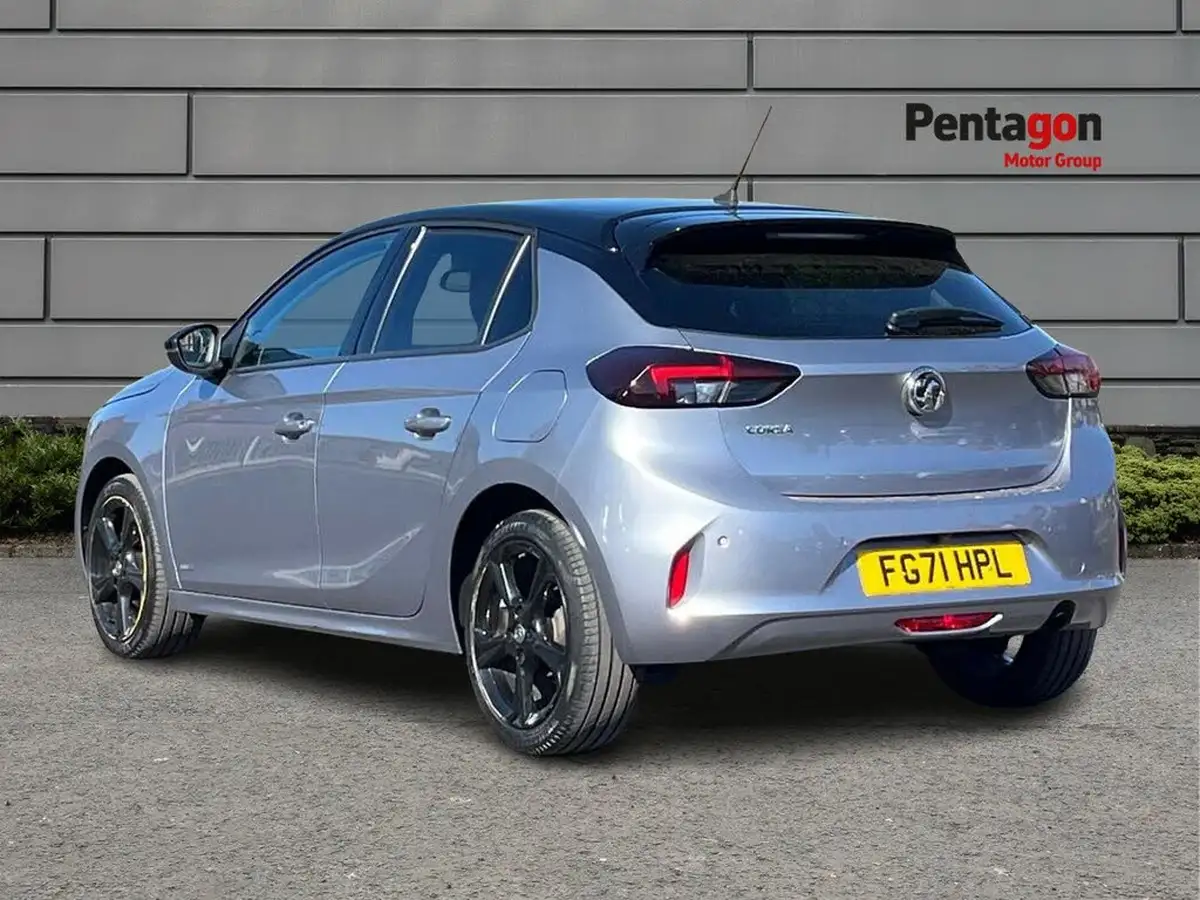 2021-vauxhall-corsa-12i-griffin-edition-big-1