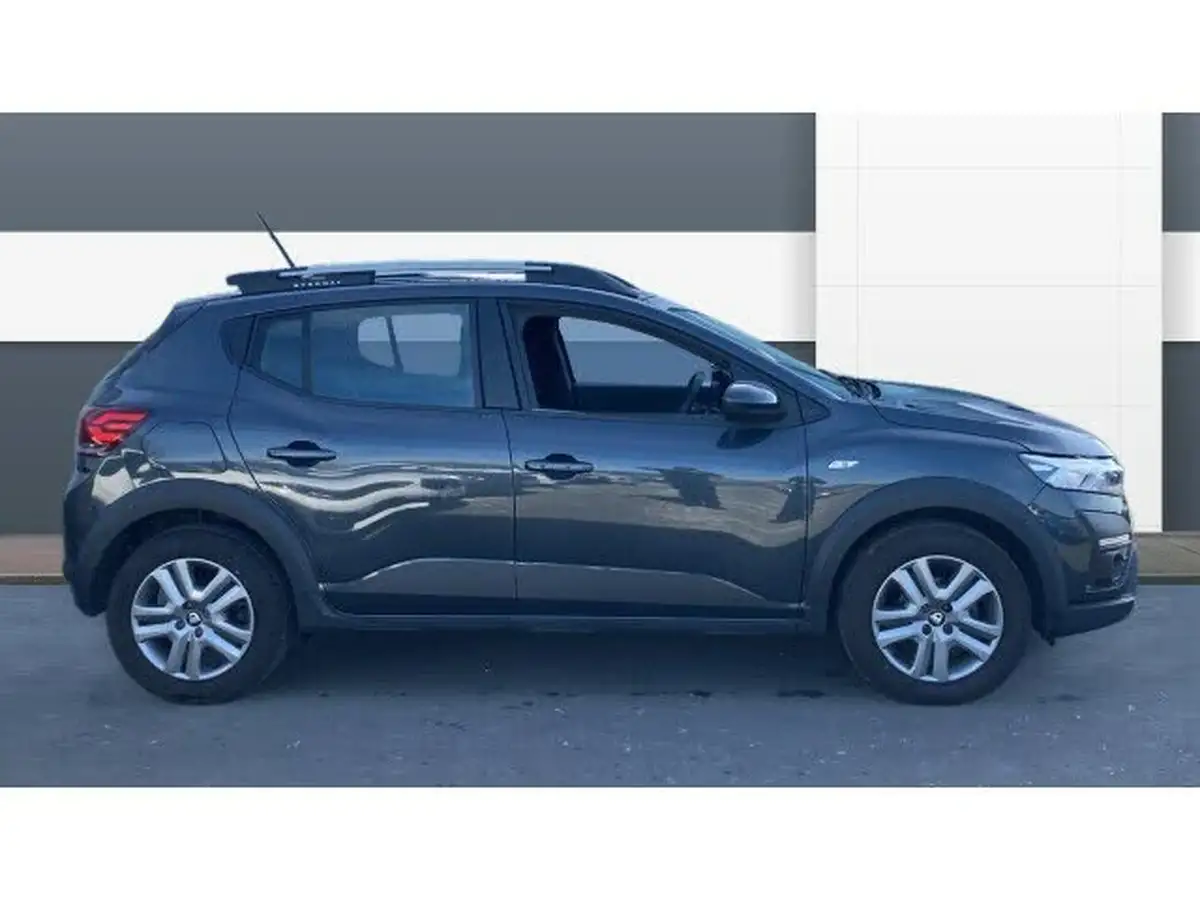 2021-dacia-sandero-stepway-10-tce-comfort-90bhp-big-4