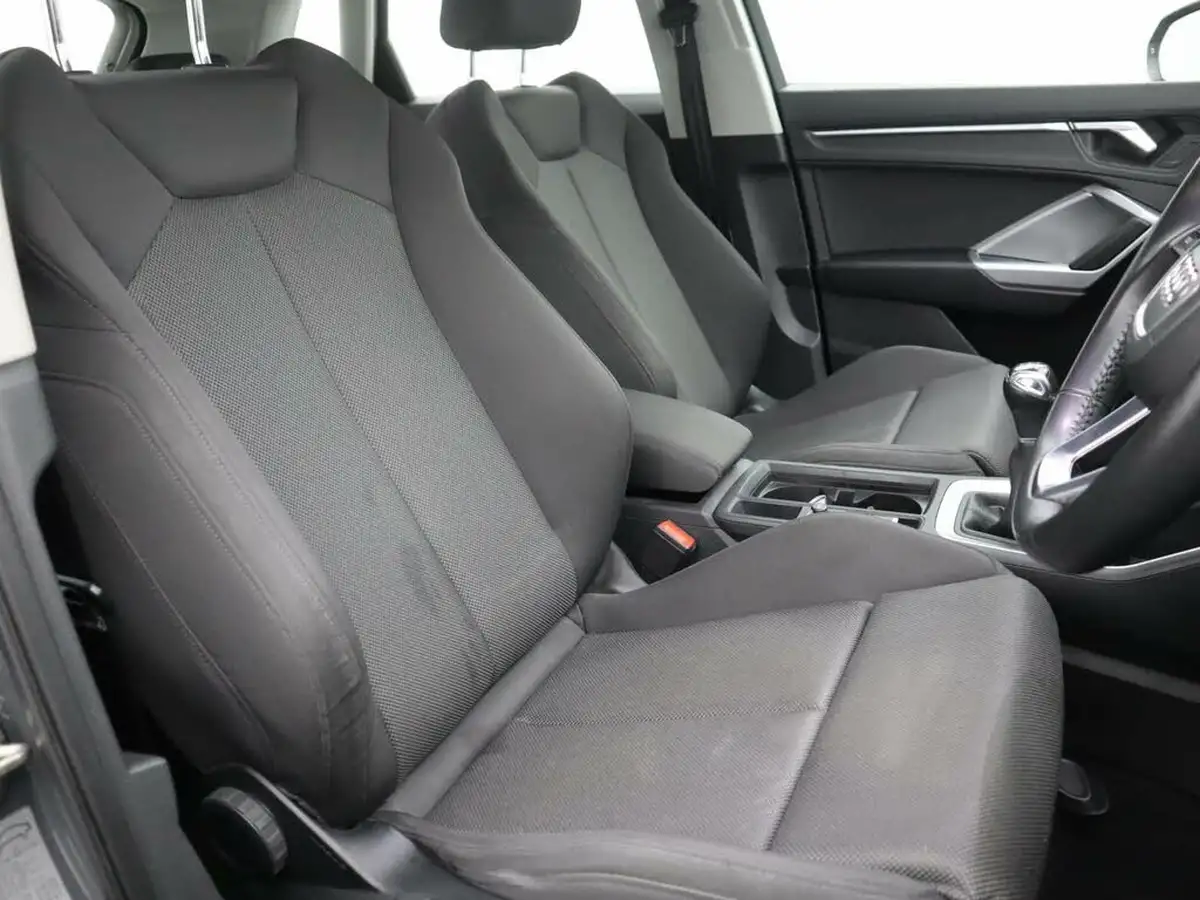 2019-audi-q3-20-35-tdi-sport-station-wagon-quattro-big-8