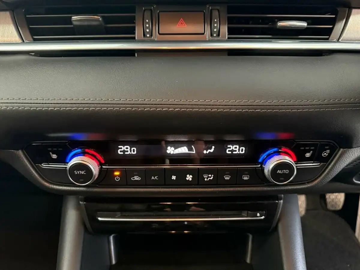 2019-mazda-mazda6-22td-skyactiv-d-se-l-lux-nav-tourer-5d-big-42