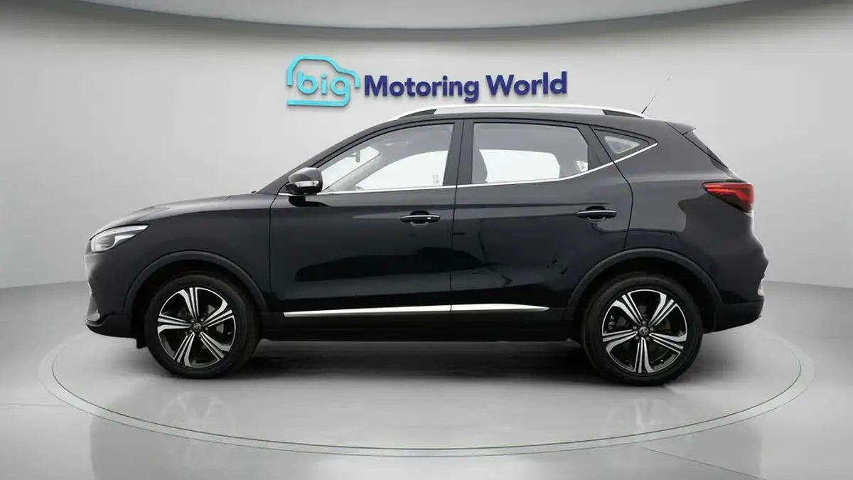 2023-mg-zs-suv-10t-gdi-excite-big-3