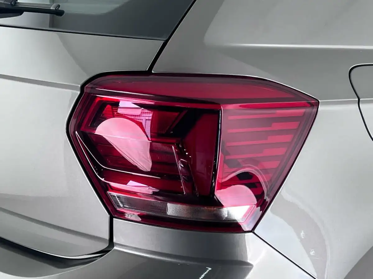 2019-volkswagen-polo-10-tsi-se-ss-big-7