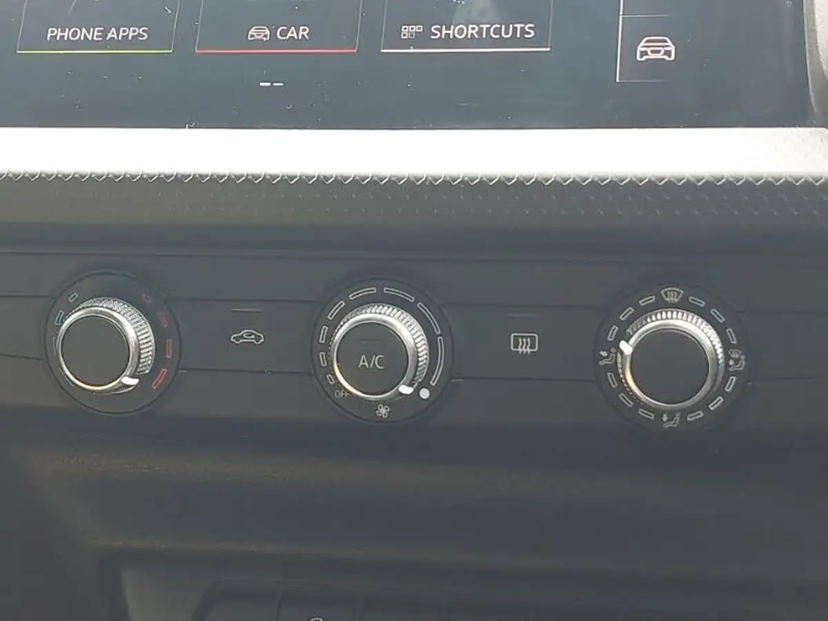 2019-audi-a1-10-30-tfsi-se-s-tronic-big-16