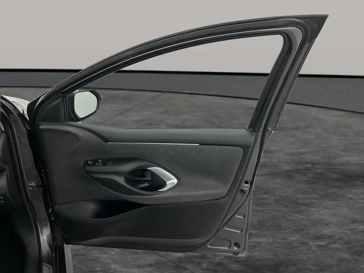2022-toyota-yaris-15-vvt-i-icon-big-15