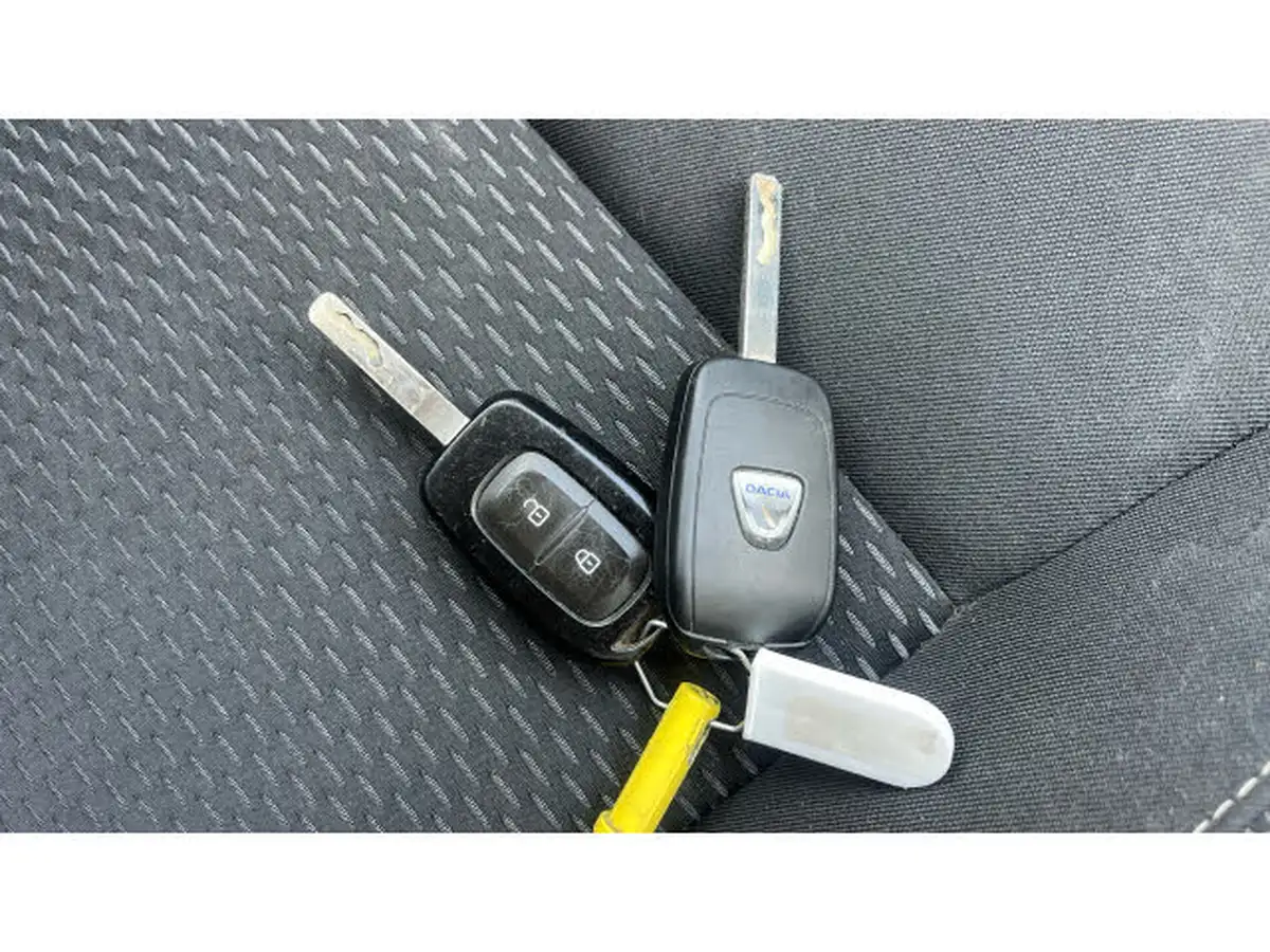 2019-dacia-duster-16-sce-comfort-big-19