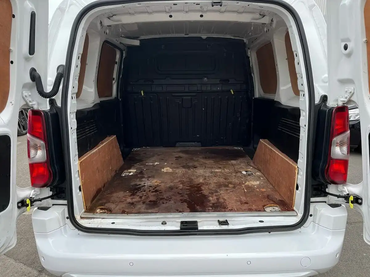 2021-citroen-berlingo-15bluehdi-1000-driver-100pseu6dt-e-ss-big-9