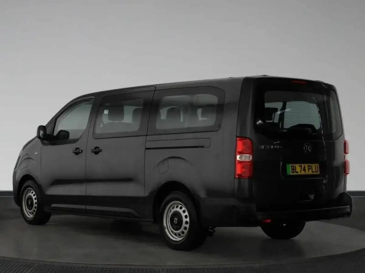2024-vauxhall-vivaro-life-e-combi-xl-50kwh-big-2