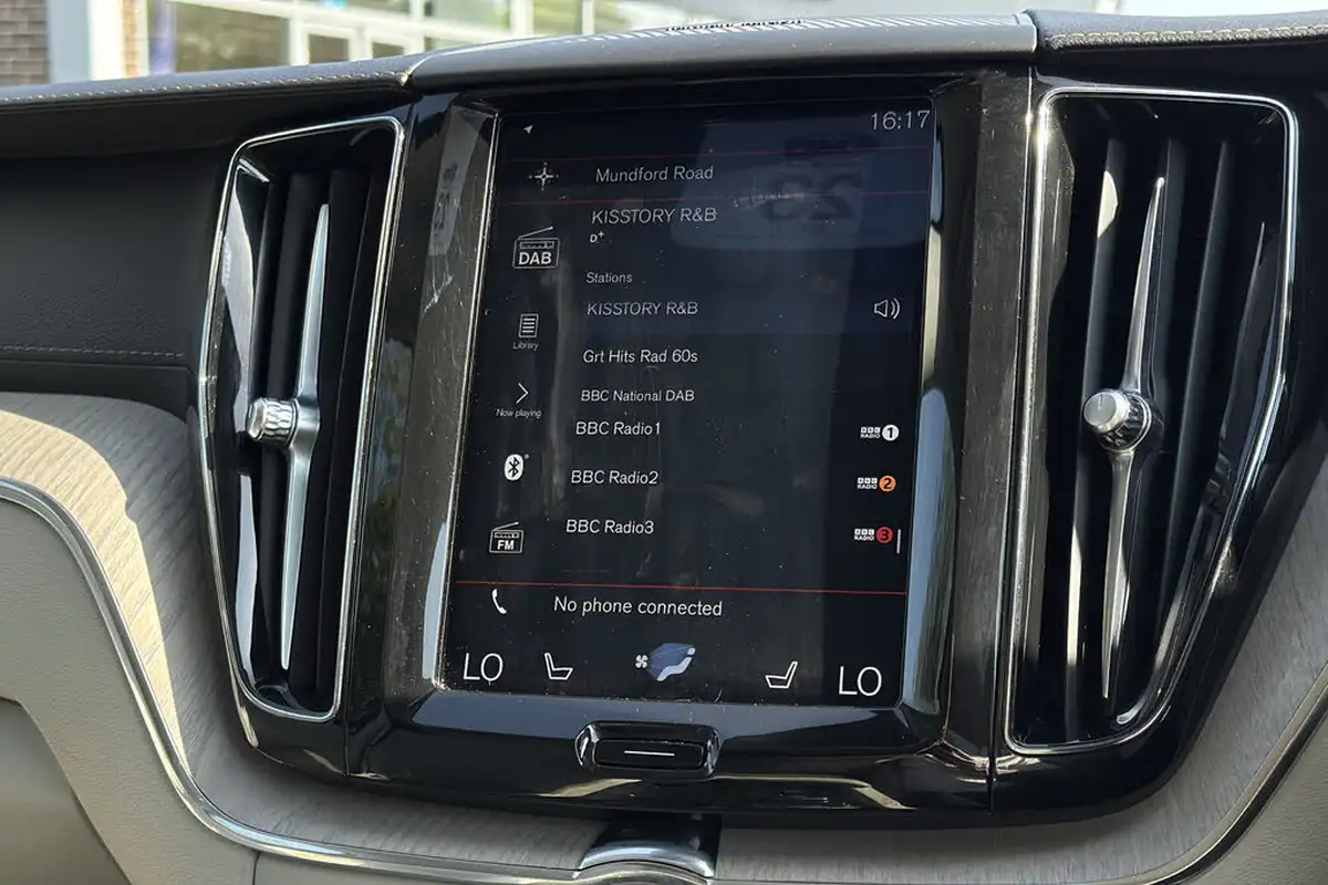 2020-volvo-xc60-20-t8-inscription-pro-big-19