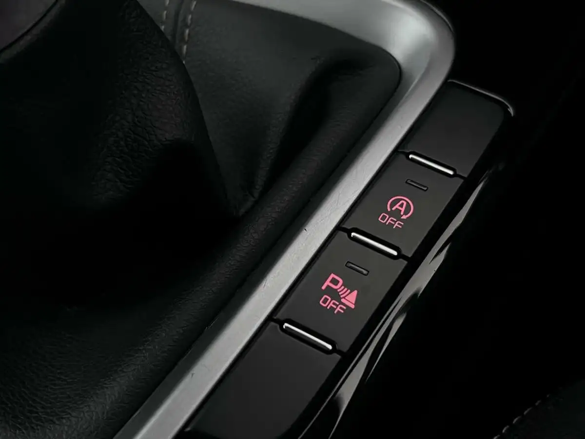 2021-kia-pro-ceed-15-t-gdi-gt-line-big-33