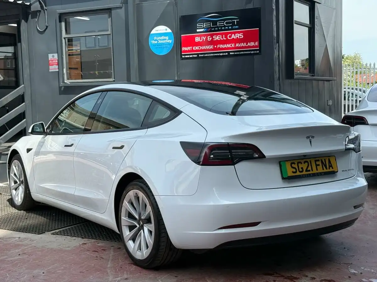 2021-tesla-model-3-e-long-range-4x4-big-8