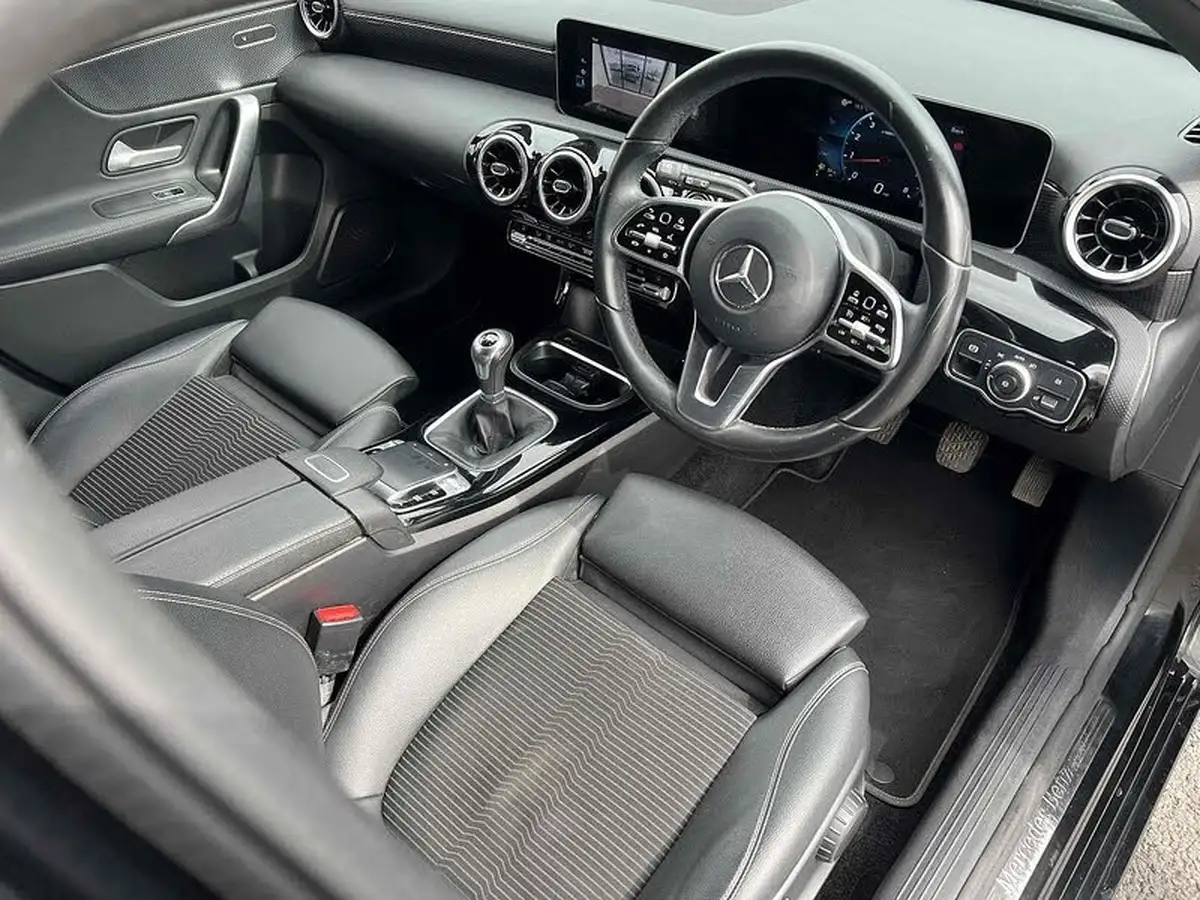 2019-mercedes-benz-a-class-13-a180-sport-executive-hatchback-5d-1332cc-big-3