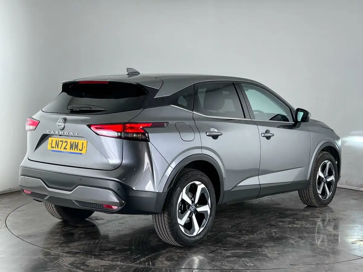 2022-nissan-qashqai-13-dig-t-n-connecta-140ps-big-3