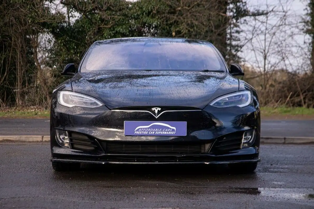 2018-tesla-model-s-e-100d-big-3