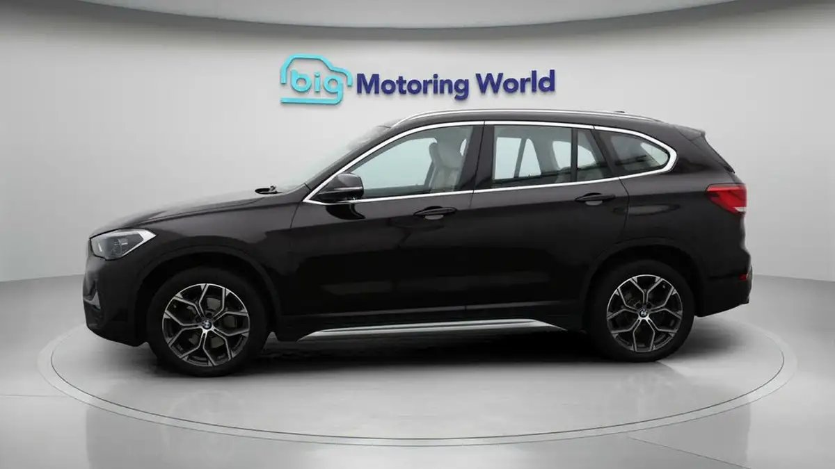 2022-bmw-x1-20td-sdrive18d-xline-sport-auto-big-4