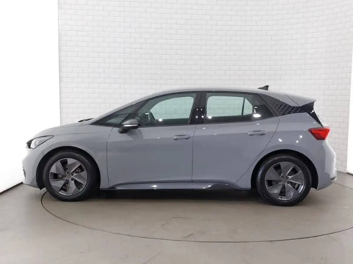 2024-cupra-born-e-v1-204ps-58kwh-big-3