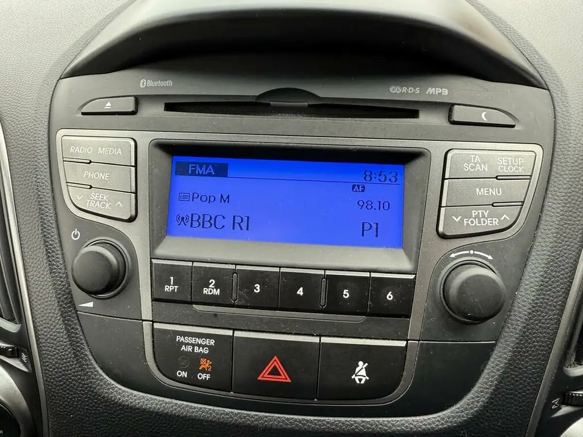 2014-hyundai-ix35-20td-se-big-12