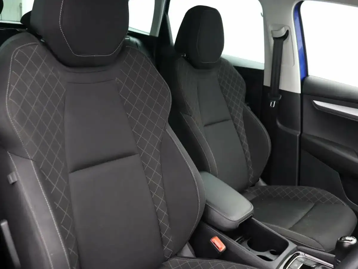 2022-skoda-karoq-10-tsi-se-big-6