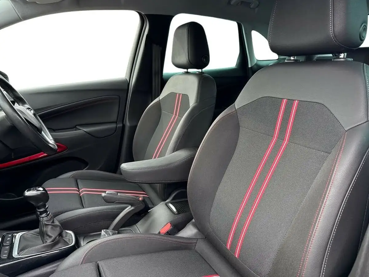2021-vauxhall-crossland-12-sri-nav-130ps-big-7