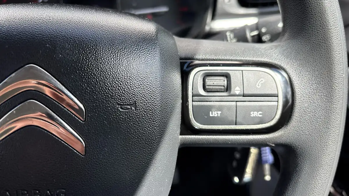 2021-citroen-c3-12-puretech-sense-big-23