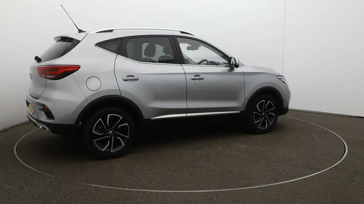 2024-mg-zs-suv-10t-gdi-exclusive-big-42
