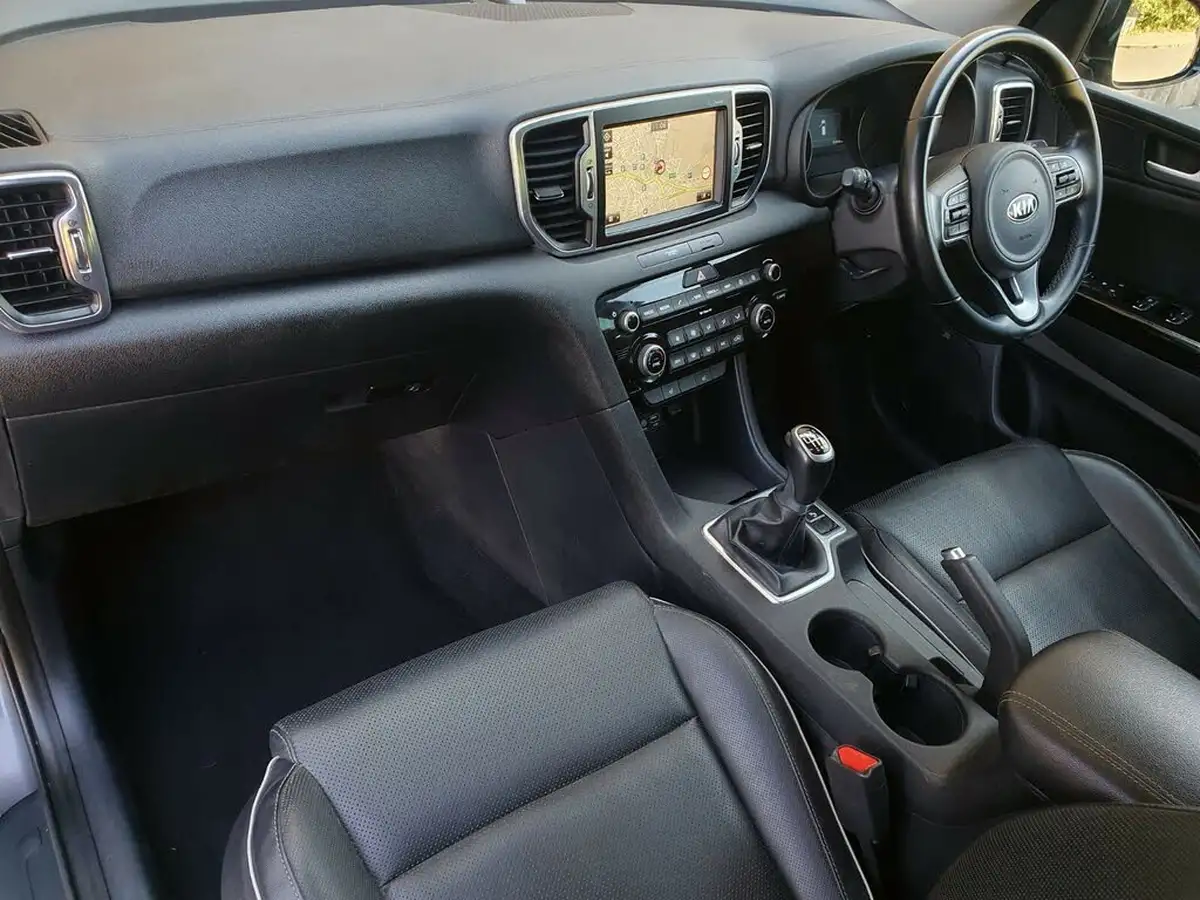 2016-kia-sportage-20crdi-kx-3-big-6