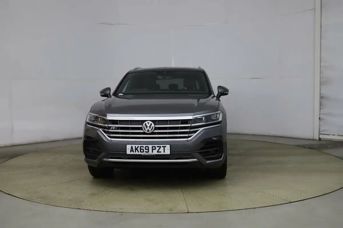 2019-volkswagen-touareg-30tdi-r-line-tech-286ps-big-3