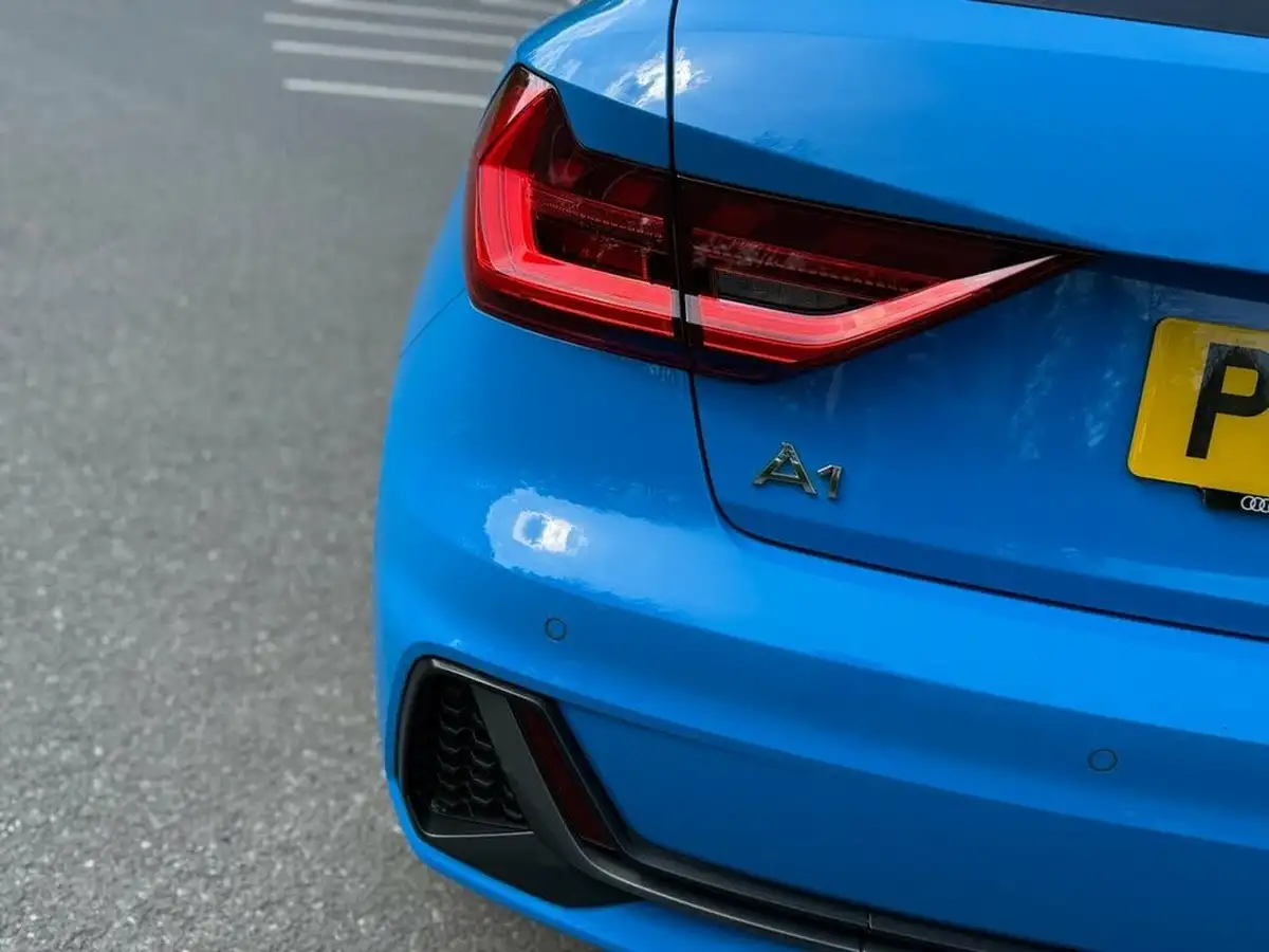 2019-audi-a1-10-30-tfsi-s-line-ss-big-35