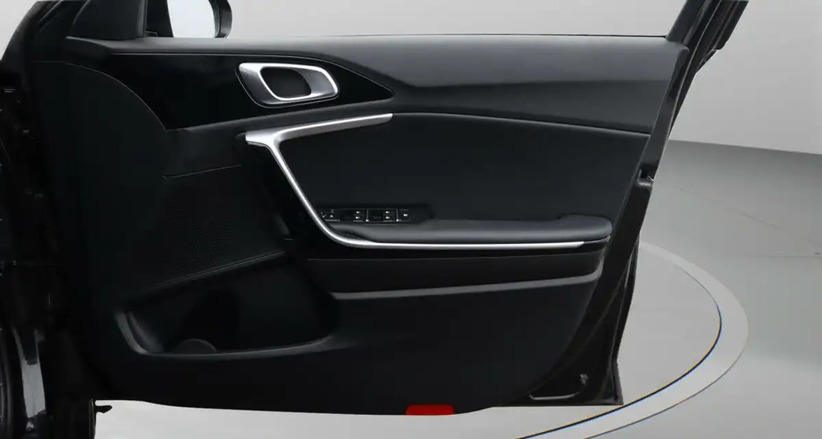 2021-kia-xceed-15-t-gdi-3-big-15