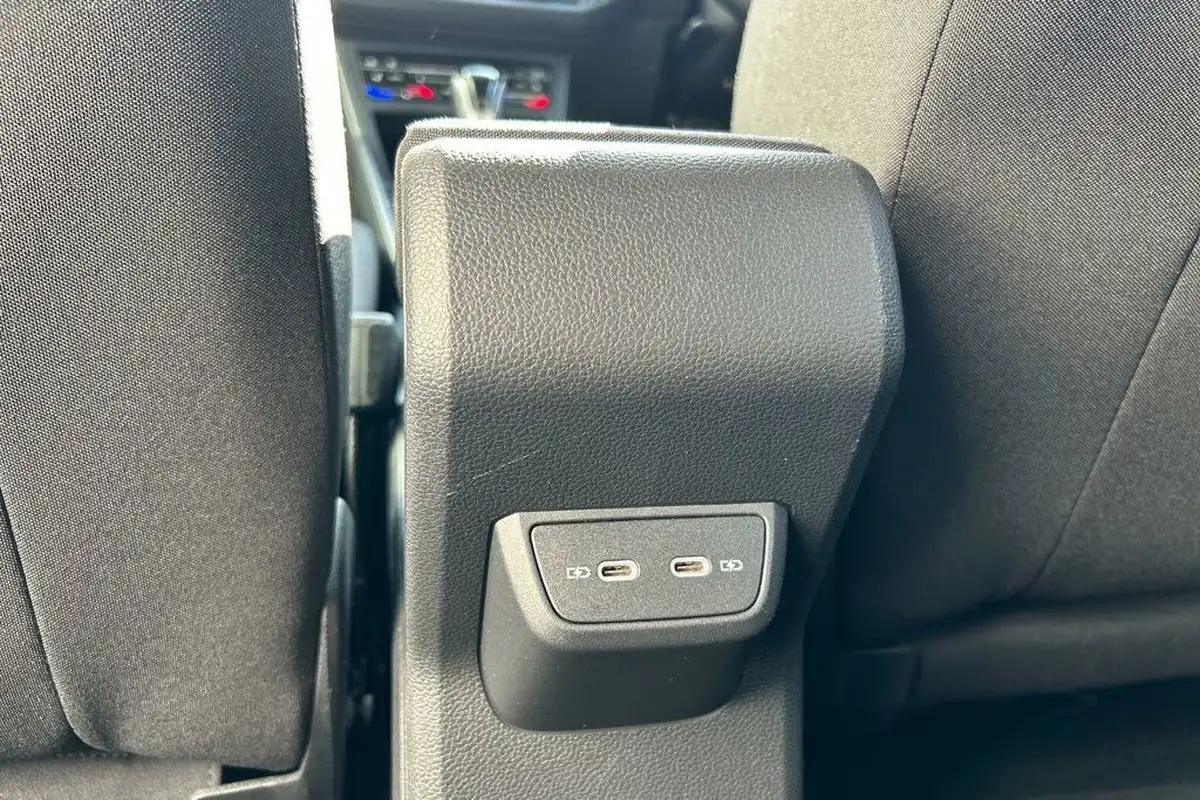 2022-volkswagen-taigo-10-tsi-r-line-dsg-big-26