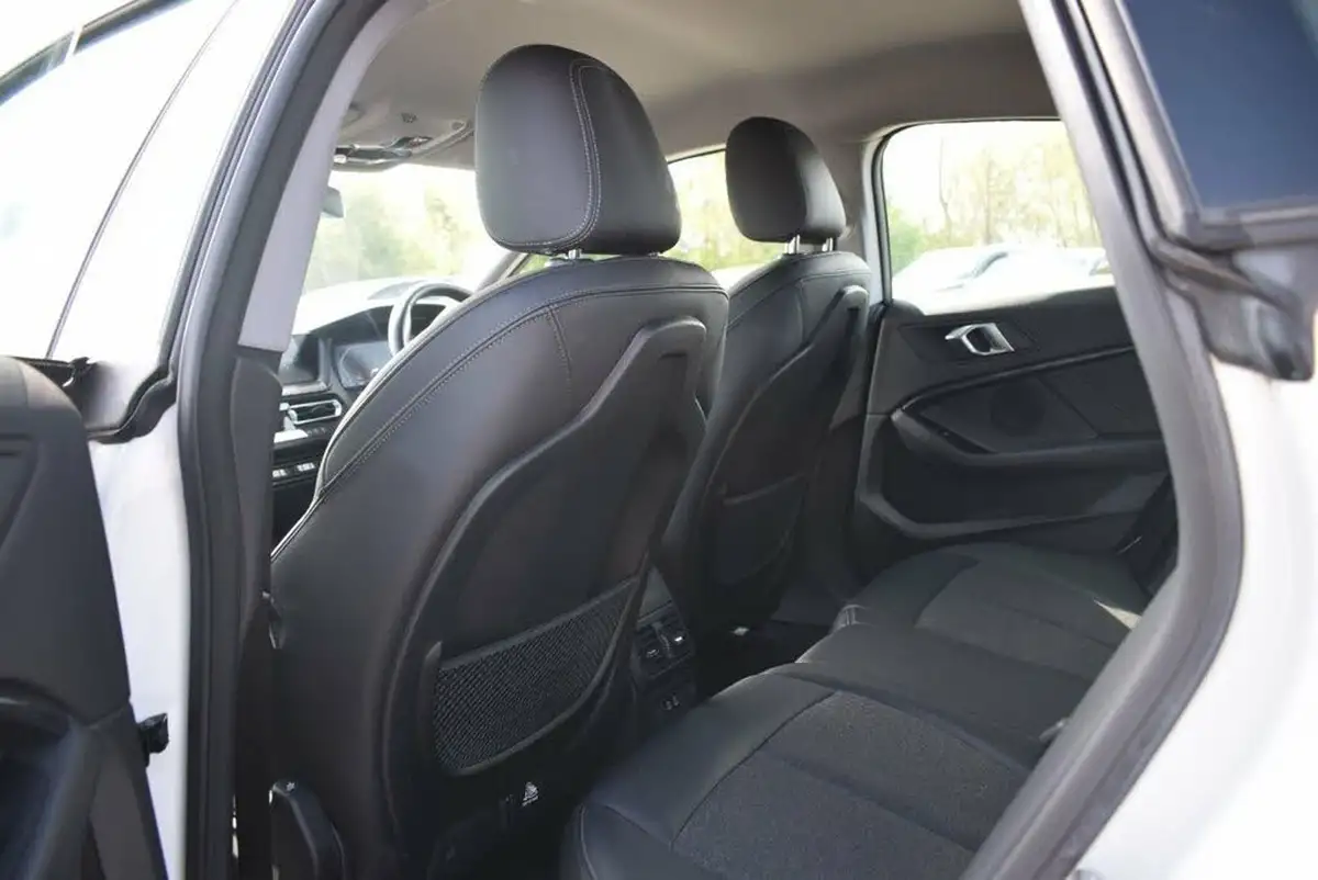 2021-bmw-2-series-15-218i-sport-gran-coupe-4d-big-15