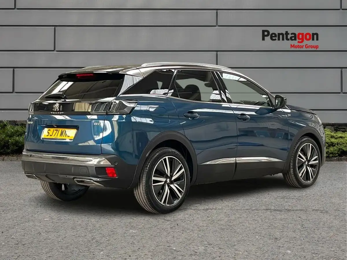 2021-peugeot-3008-suv-12-puretech-gt-premium-big-3