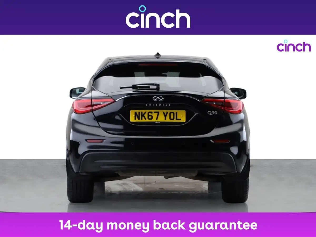 2017-infiniti-q30-16-business-executive-156ps-dct-big-5