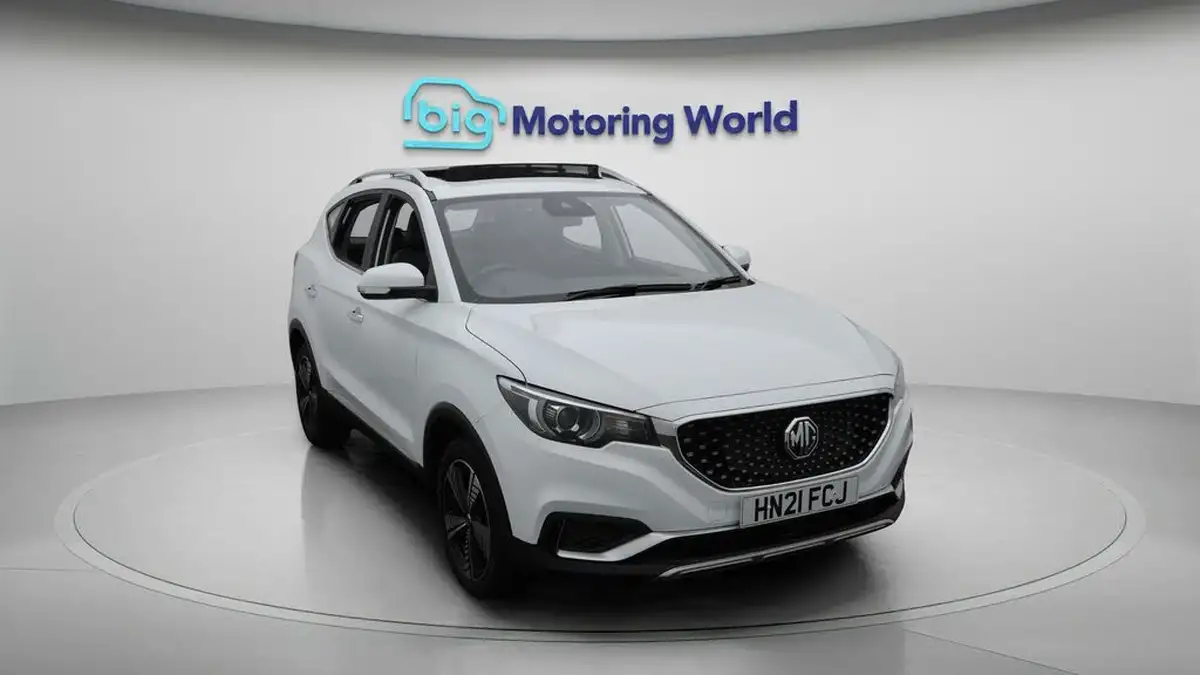 2021-mg-zs-suv-e-exclusive-ev-big-20