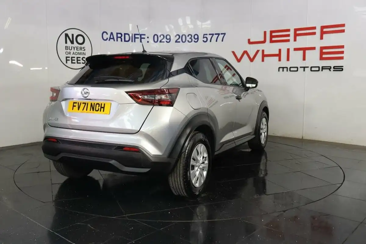 2021-nissan-juke-10-dig-t-visia-big-3